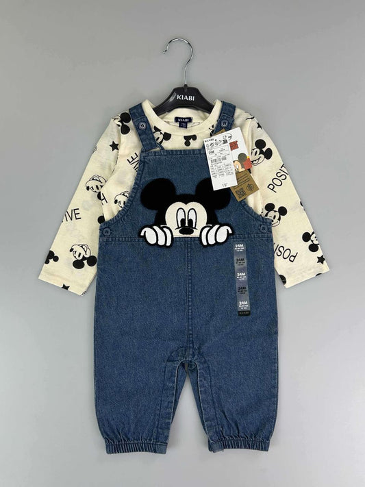 Overol Denim Osito Asomándose con camiseta crema
