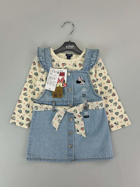Vestido Denim Claro con Lazo y camiseta crema